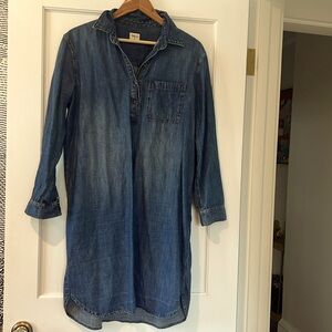 Gap denim 1/2 button down long sleeve dress size M